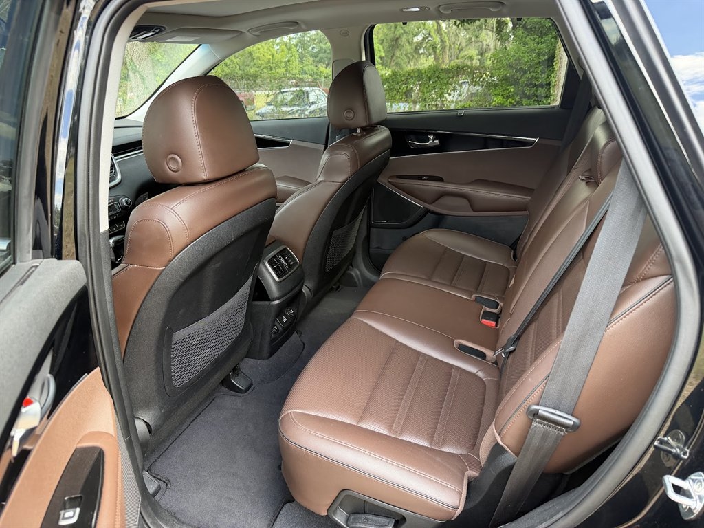 2019 Kia Sorento SX - Photo 11